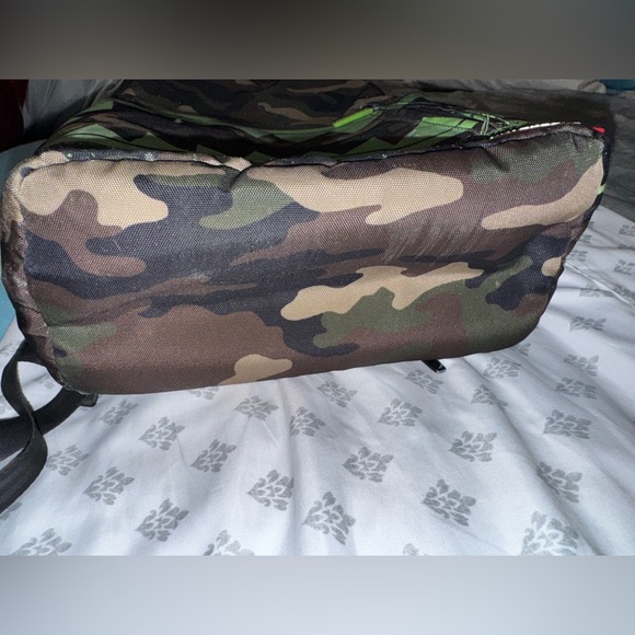 Sprayground - Camo Print/ Glow in the Dark Backpack - Picture 4 of 15